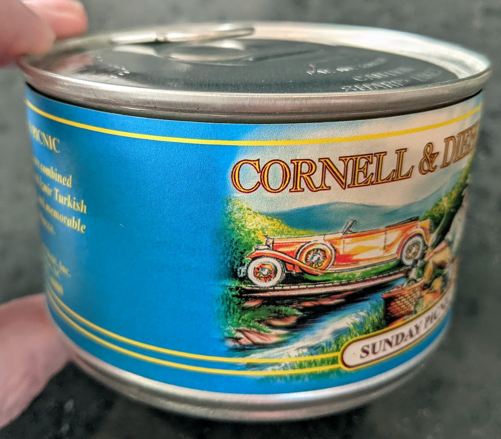 Cornell & Diehl Sunday Picnic 周日野餐烟斗丝